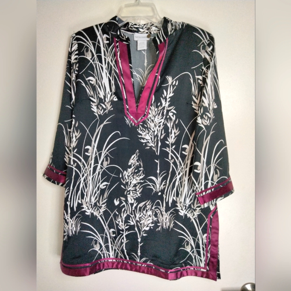 Soft Surroundings (Size S) Multicolored Oversized V-Neck 3/4 Wide Sleeve Tunic